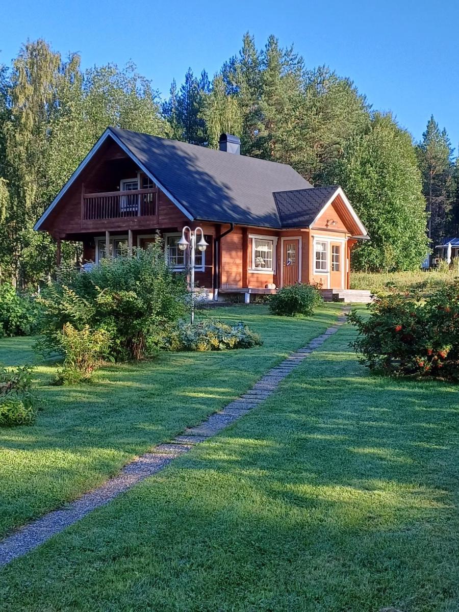 Trevlig hus i Polcirkelbyn - Housity