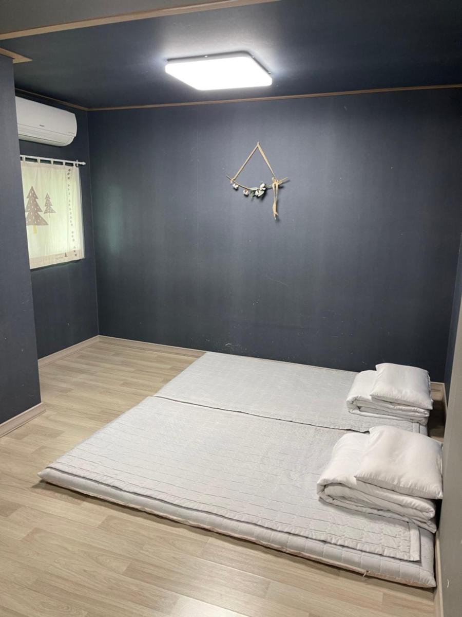 Moonlight Hill Guesthouse - Housity