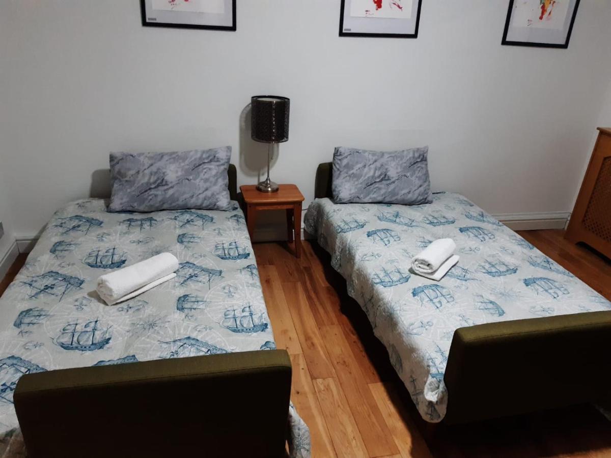 Marlow House - Housity