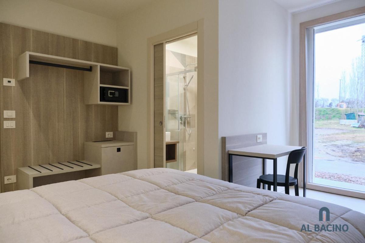 Al Bacino Rooms And Breakfast - Housity