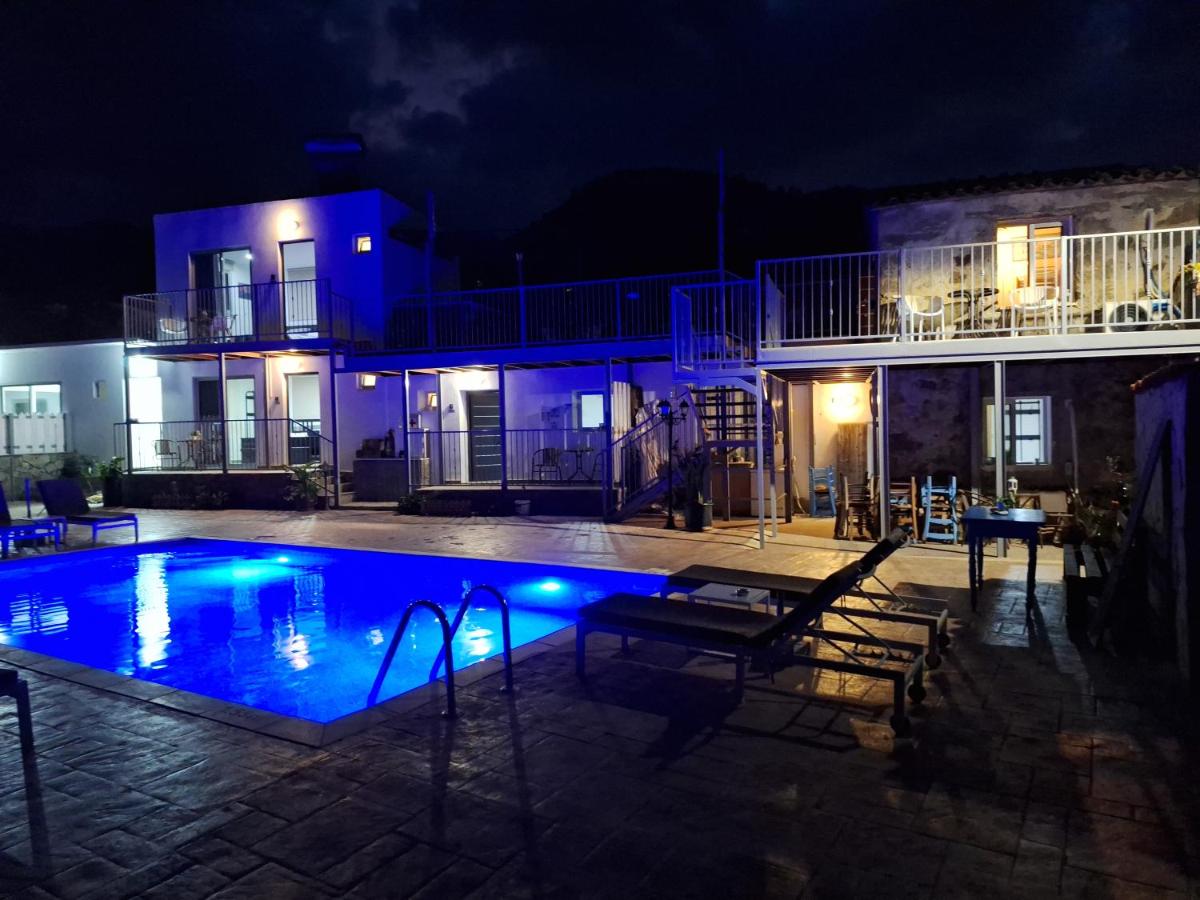 Holiday Apartments,Polynikis Sea-Cret, Pachyammos - Housity