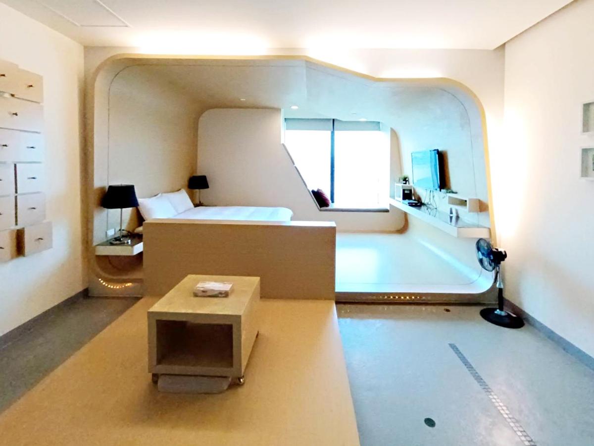 Suitetrails - Sanjo Hotel