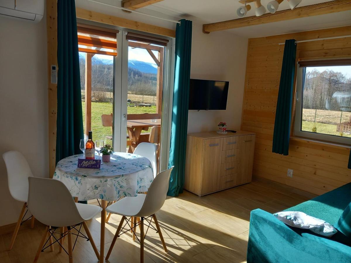 Dolina Sosny - Housity