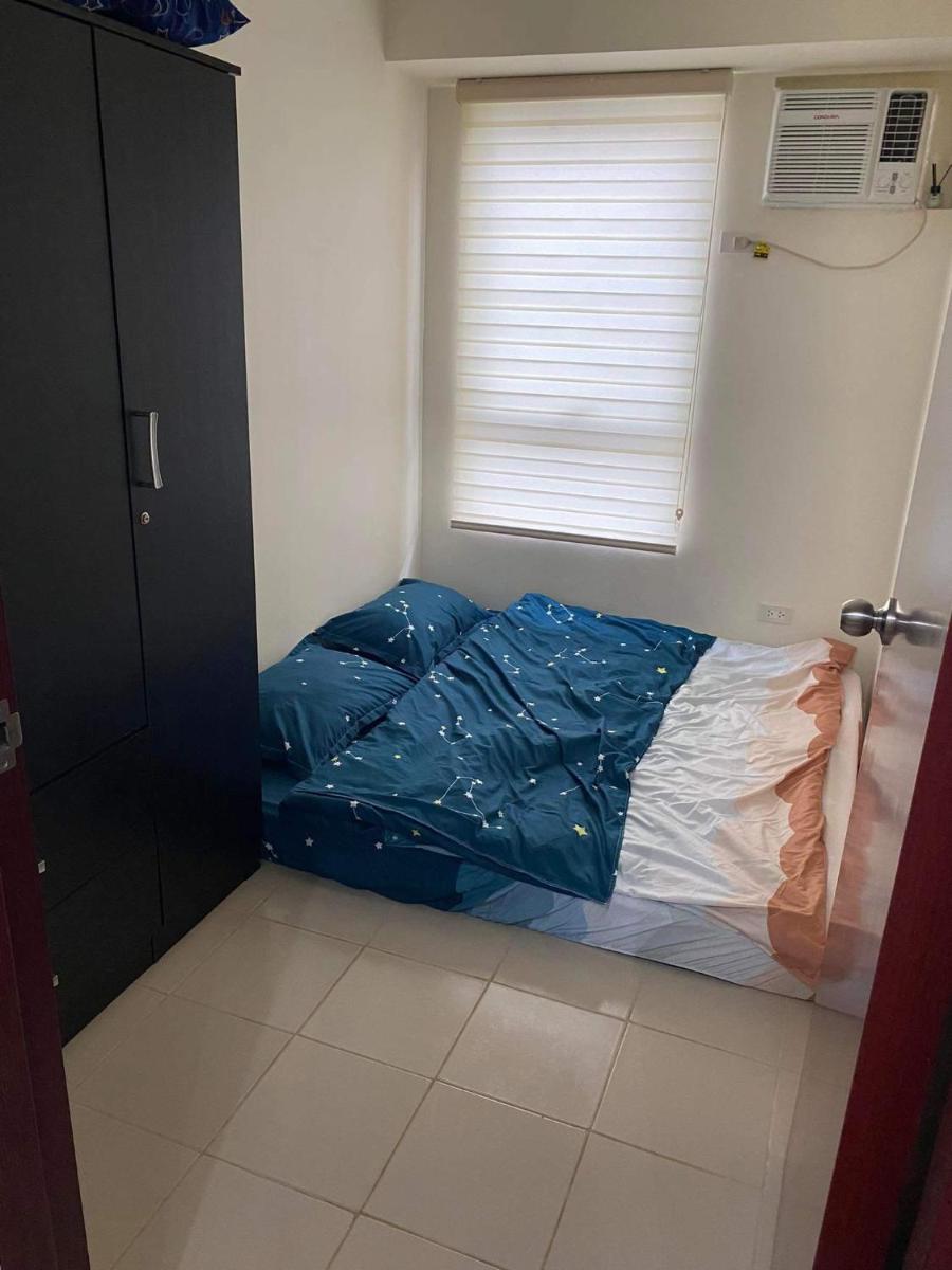 Blue Heart Staycation Urban Deca Homes Tondo - Housity