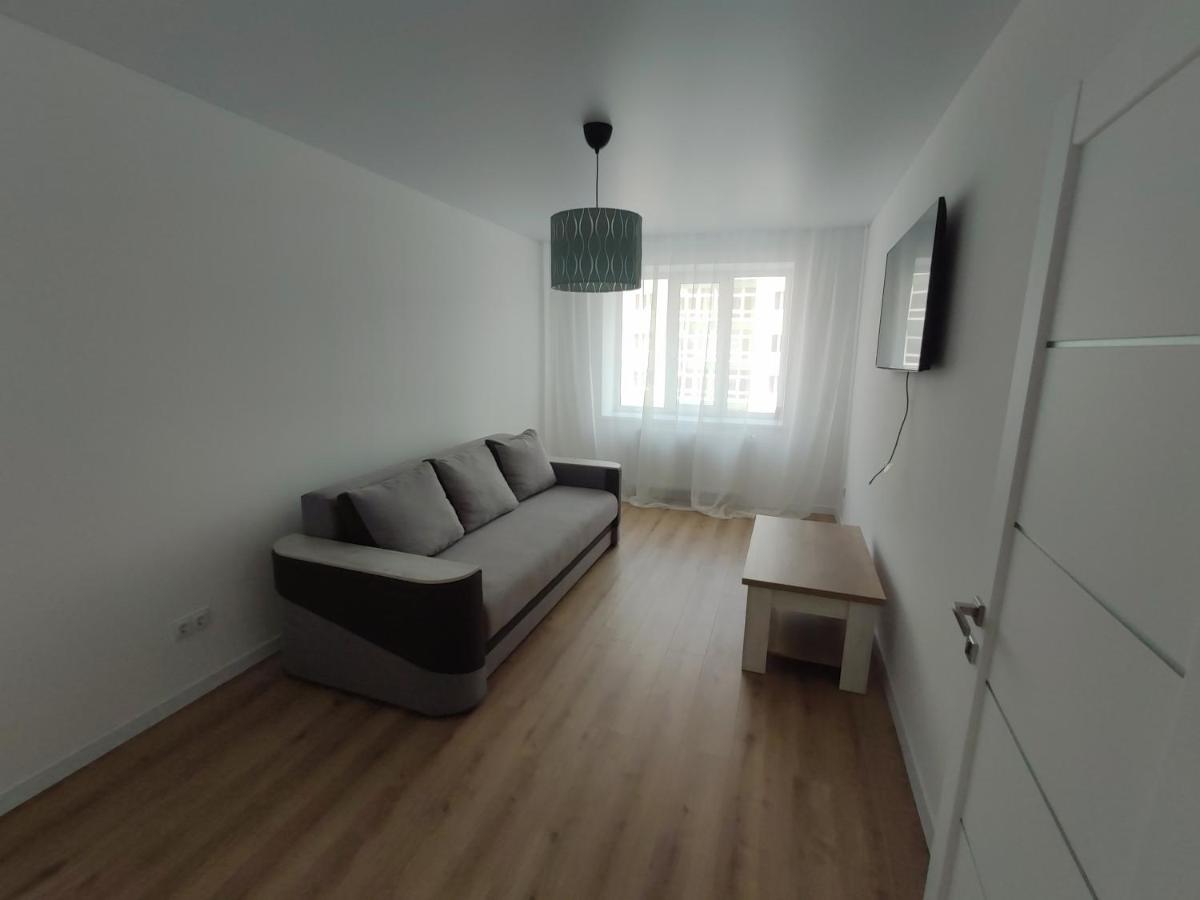 2к в центрі заді готеля Надія - Housity