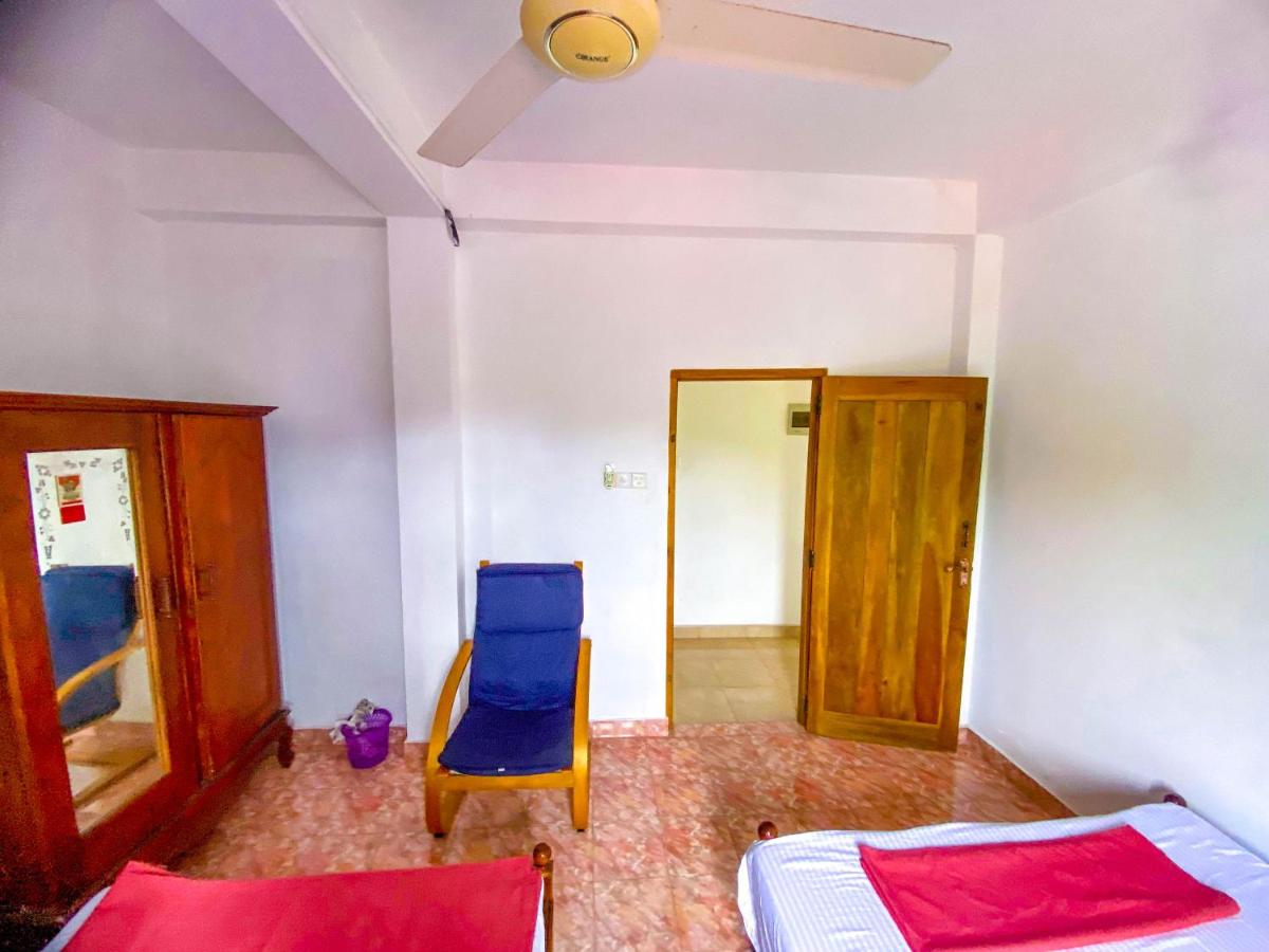 Geesh Residence : Rooms in Jaffna - Housity