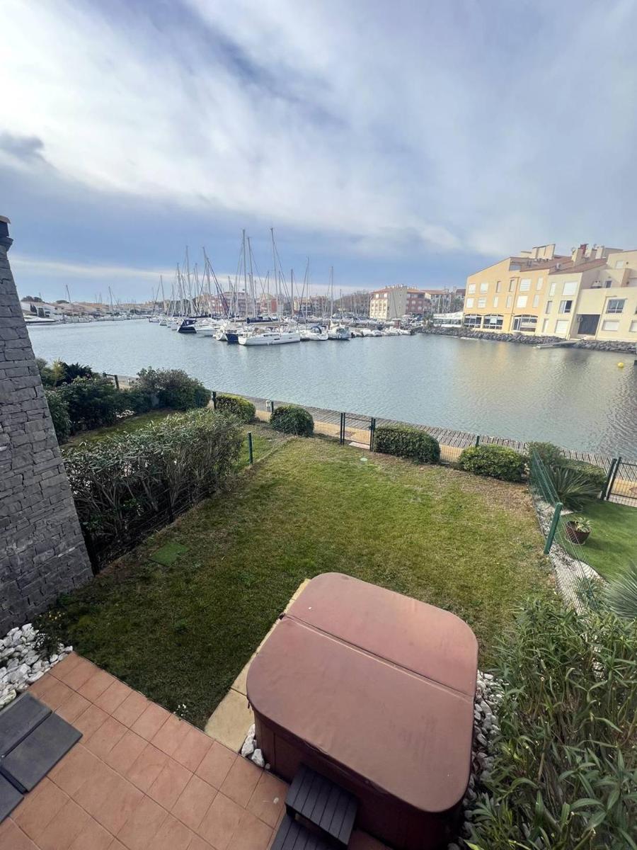 MARINA ILE ST MARTIN Joli 4 pièces avec jacuzzi Cap d'Agde - Housity