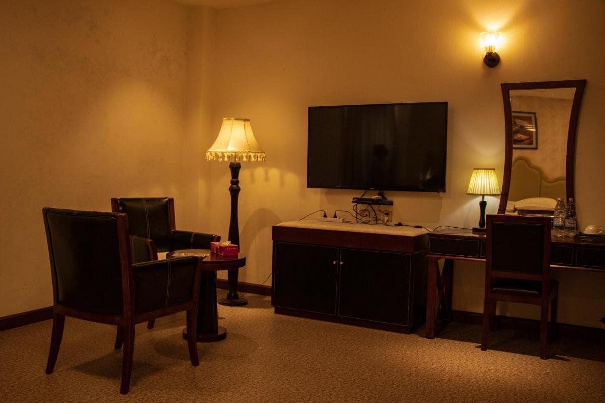 Suitetrails - Hotel Ratna