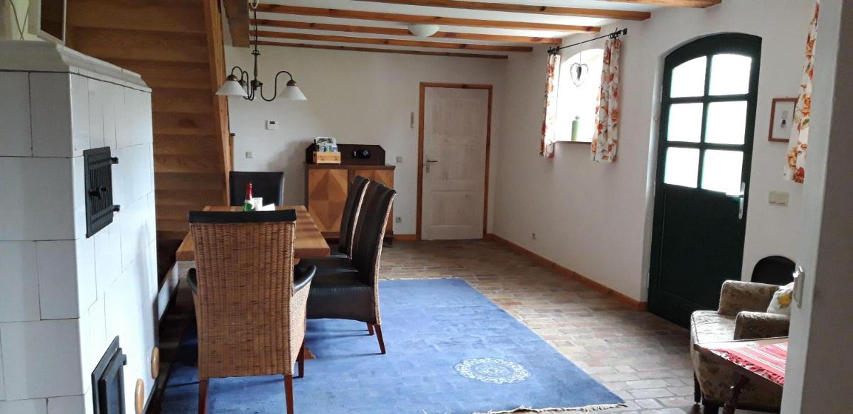 130qm-grosse-Ferienwohnung-am-Naturschutzgebiet-15-Min-bis-zum-Stettiner-Haff-PKW - Housity