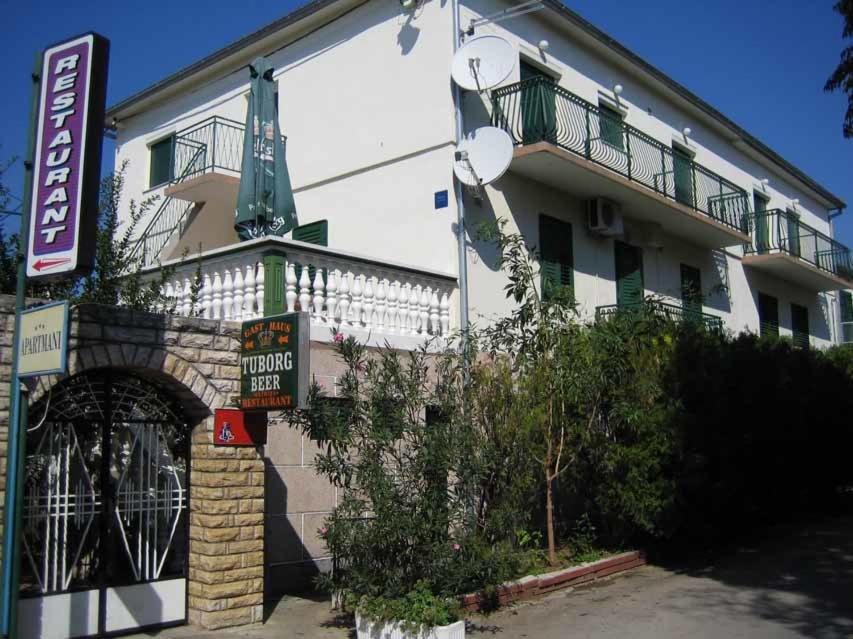 Apartment Alfirev Vodice - Housity