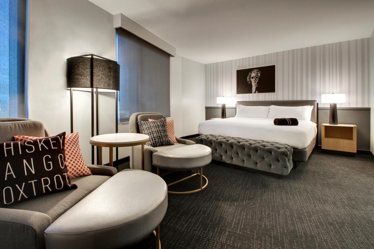 The Rose Chicago, Tapestry Collection By Hilton - Housity