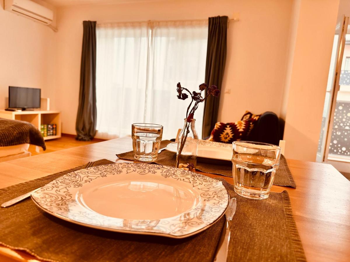 Dreams Studio - Housity