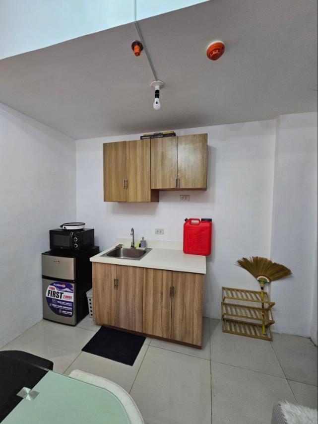 Cozy Condo in Caloocan - Housity