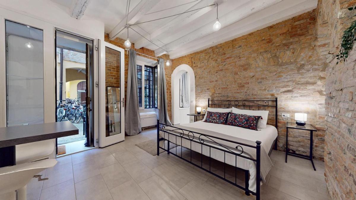 La Casetta in colonne - Housity