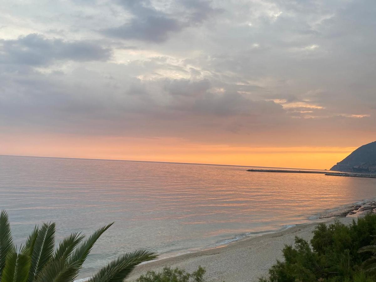 Sofi Mar - Plomari - The place to be - Housity
