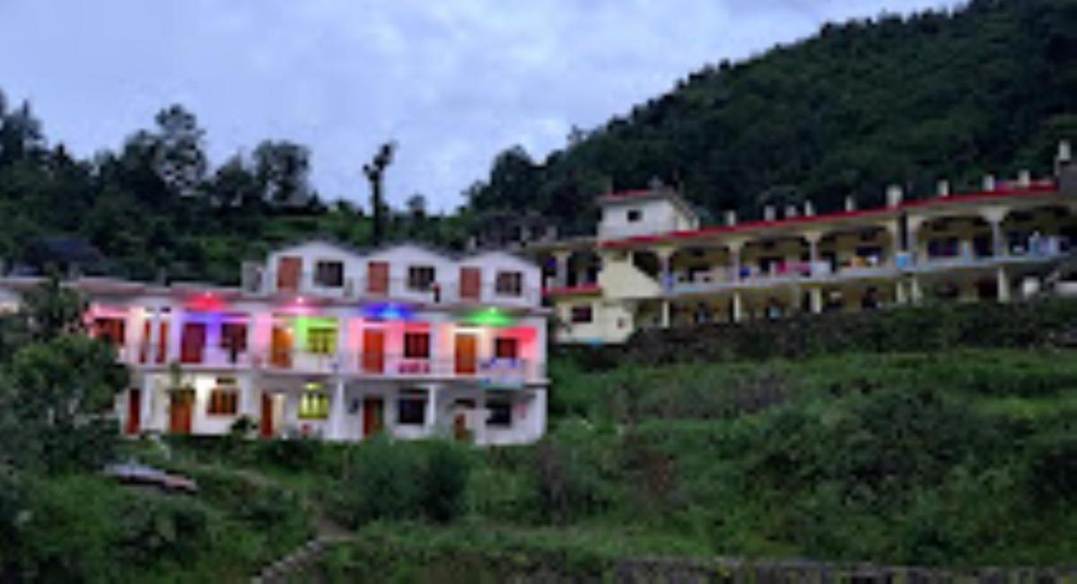 Hotel Rama Palace , Sitapur - Housity