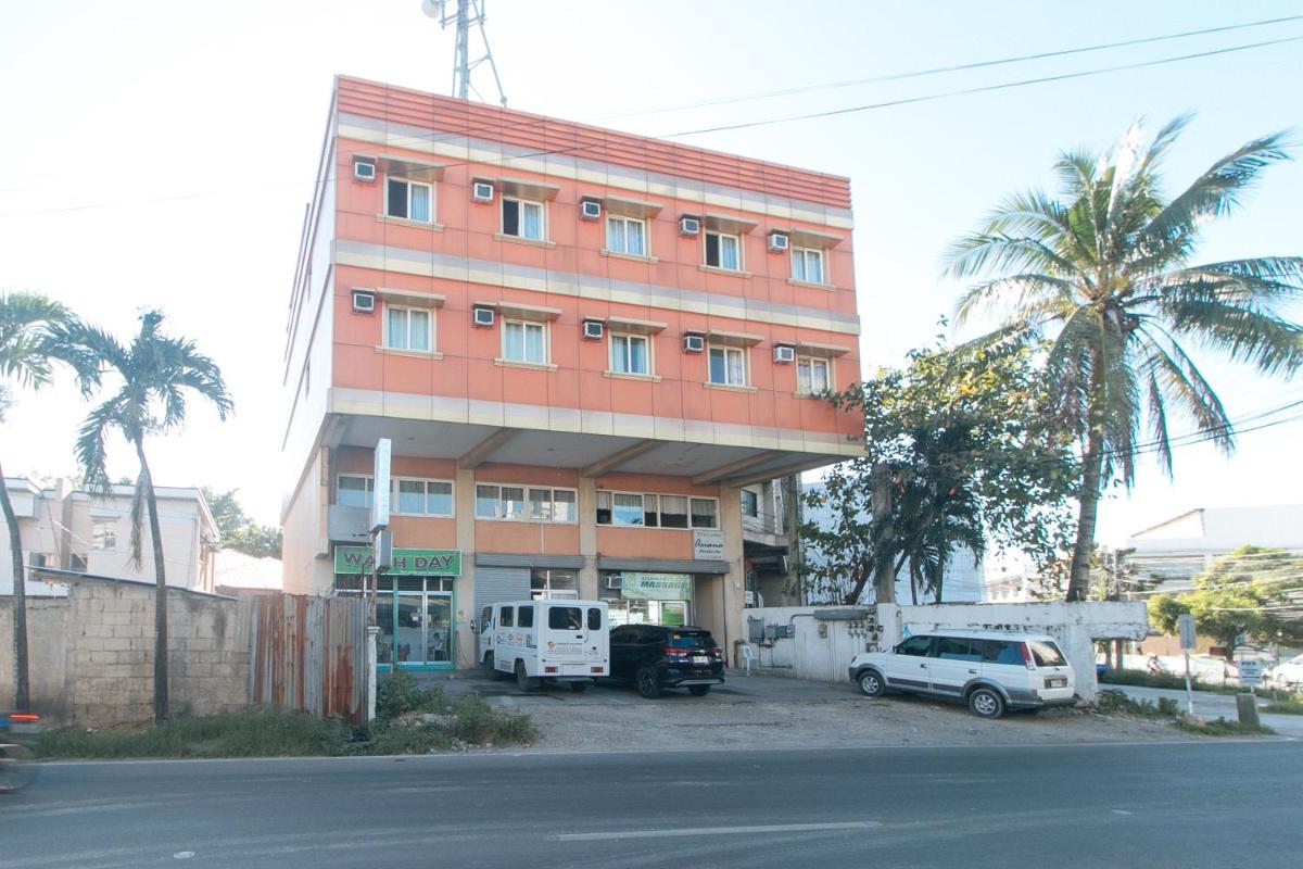 Suitetrails - RedDoorz @ Asiana Pension Inn Mandaue City
