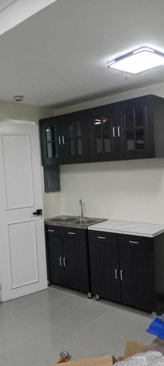 Cr8tive HOMES-Transient Stays Legend Condominiums - Housity
