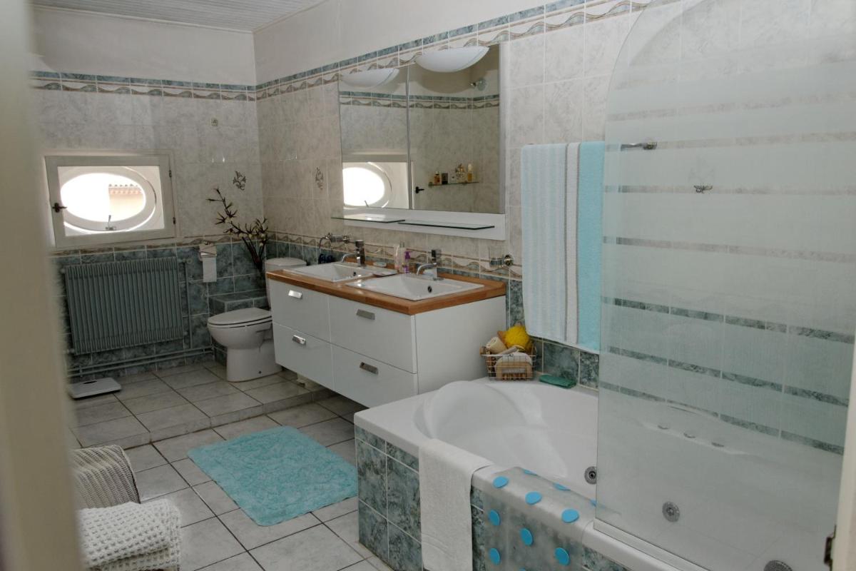L'Orchidée - Housity