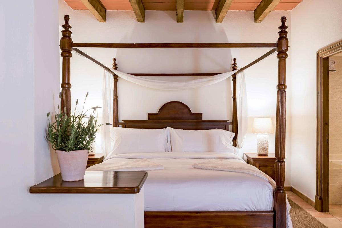 Cama o camas de una habitación en Finca Ratxo Hotel, member of Melia Collection