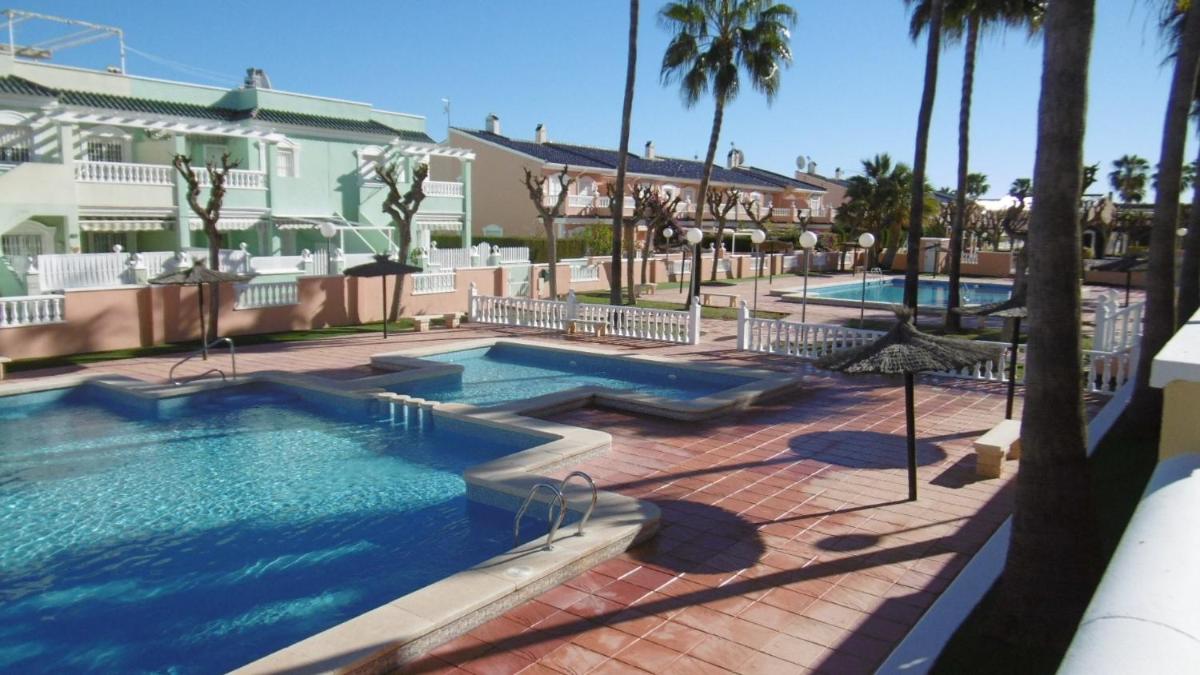 Suitetrails - Gran Alicante Bungalow in Beach Resort