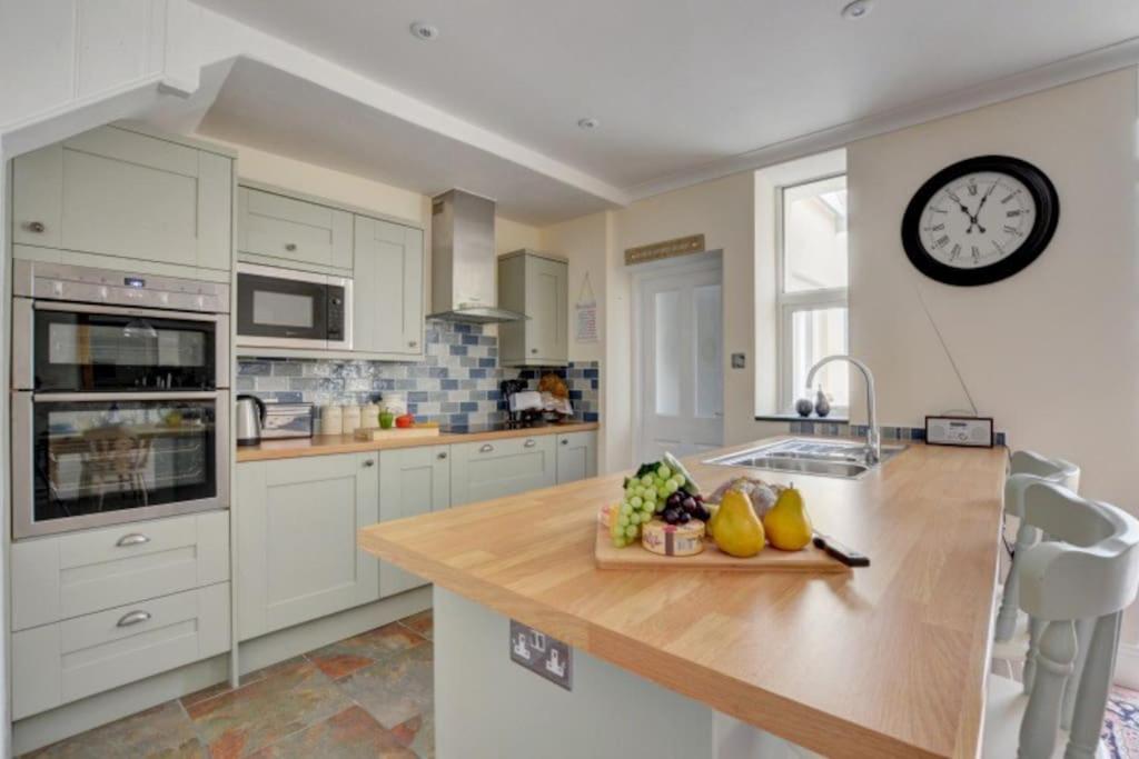 Lynton Exmoor Devon stylish comfy Edwardian house - Housity