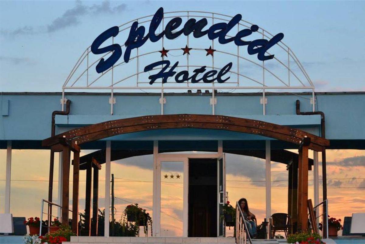 Hotel Splendid - Housity