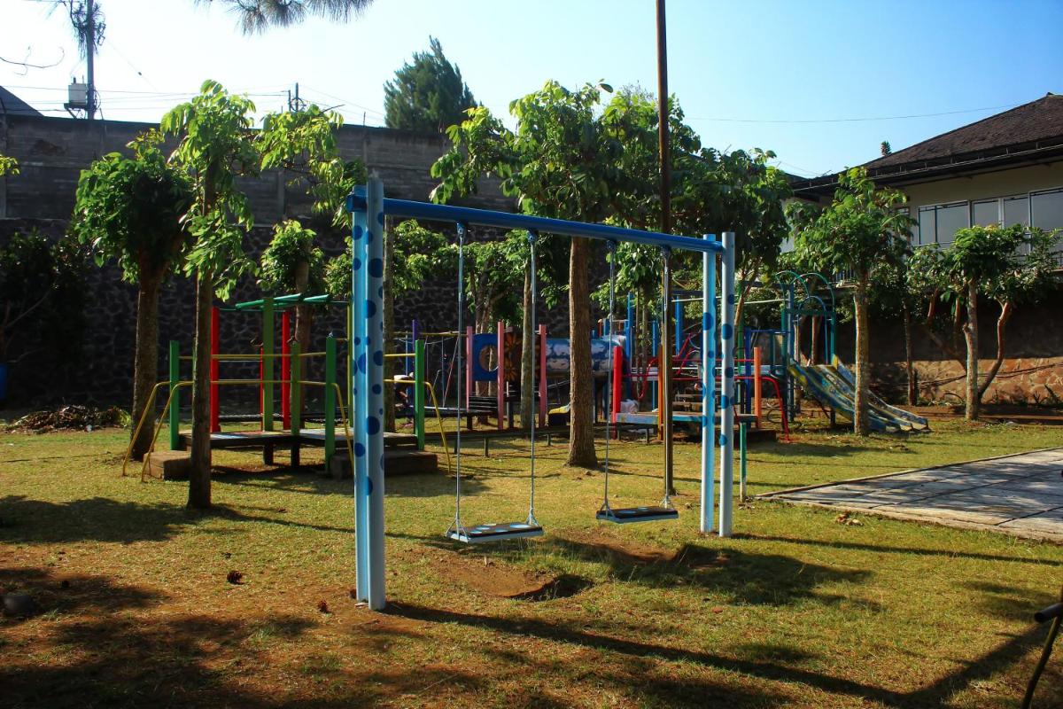 Grand Nirwana Resort Lembang - Housity