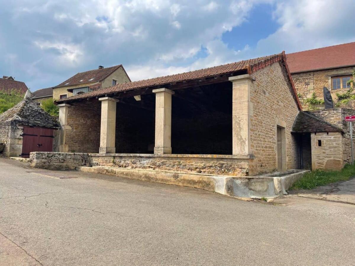 Dependance De Charme Avec Jacuzzi Saint Andr Le - Housity
