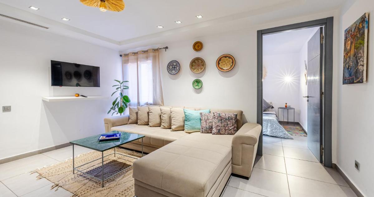 Lovely 2-Bedroom with AC-Netflix-Nespreso - Housity