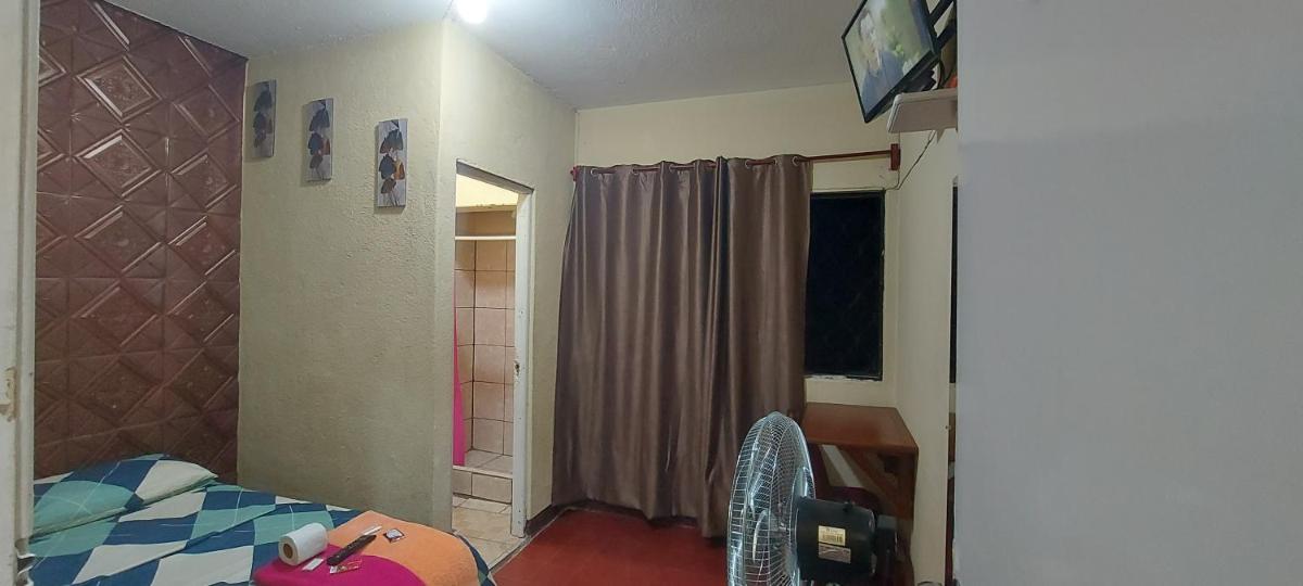 Hotel Villas de San Juan, Guatemala - Housity