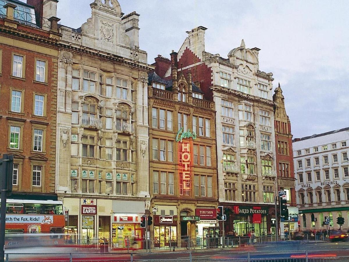 The Gardens Hotel - Housity