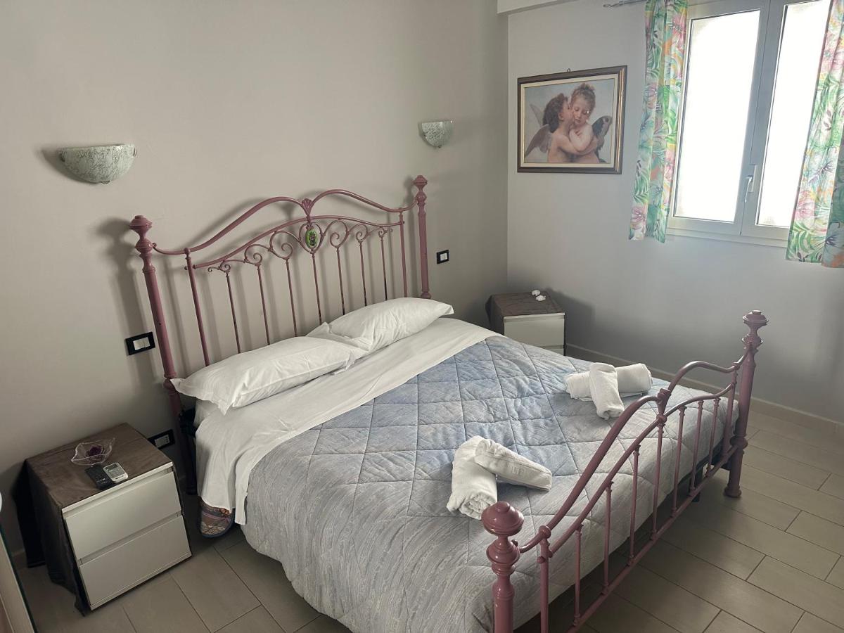 Apartment Taormina center, via Celestino Penna 6 - Housity