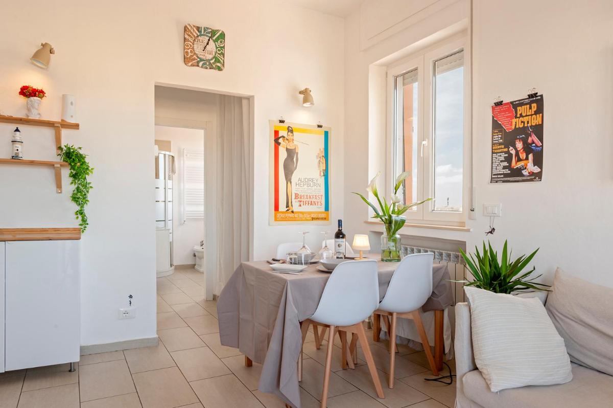 Suite Attico in Centro - Parcheggio Gratuito - Housity