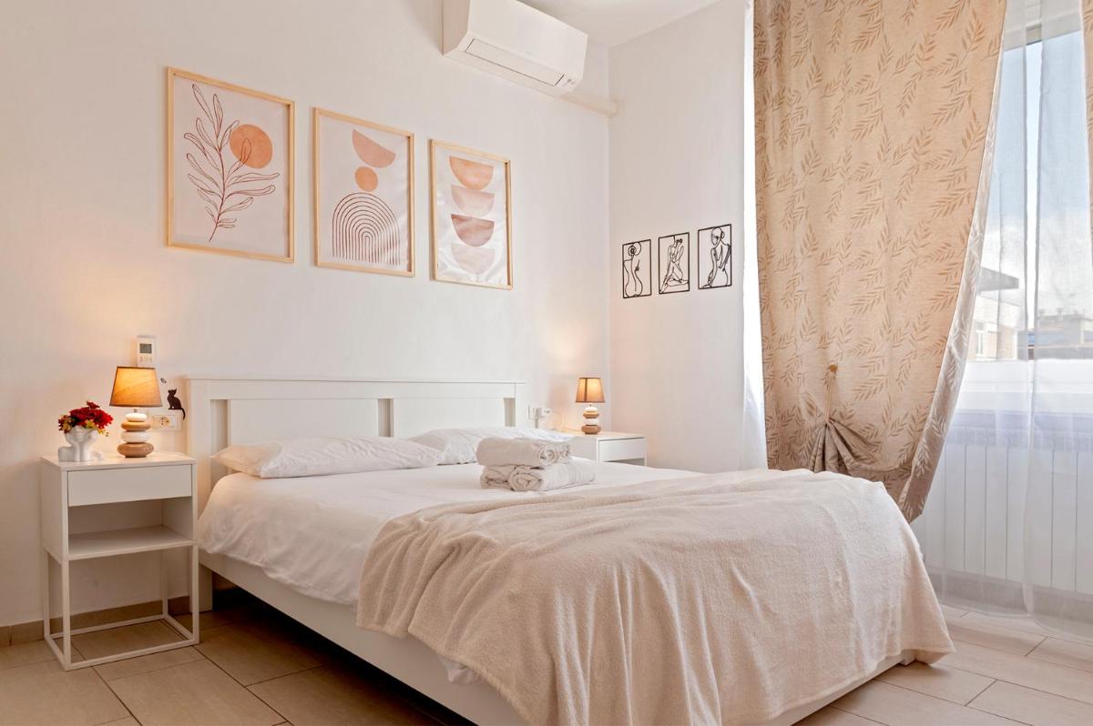 Suite Attico in Centro - Parcheggio Gratuito - Housity