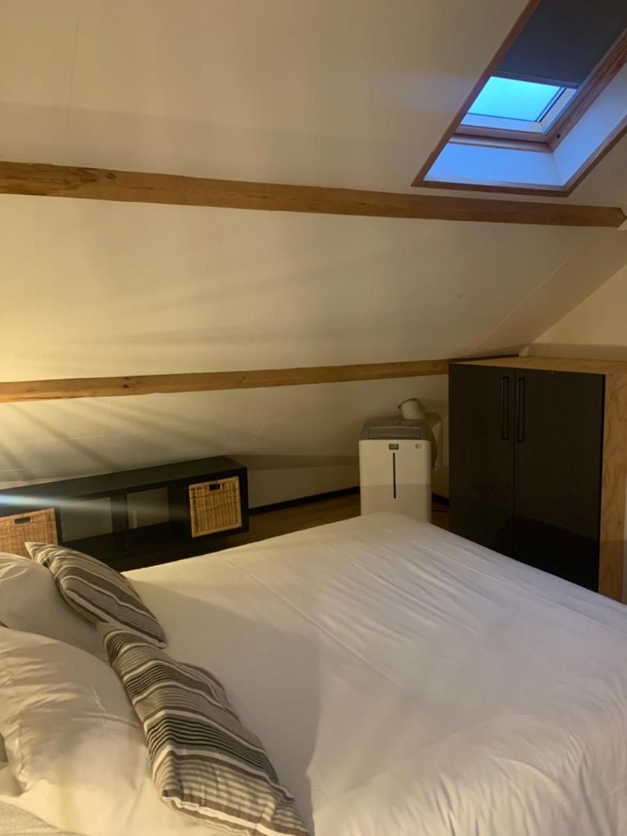 Froissart Studio - Housity