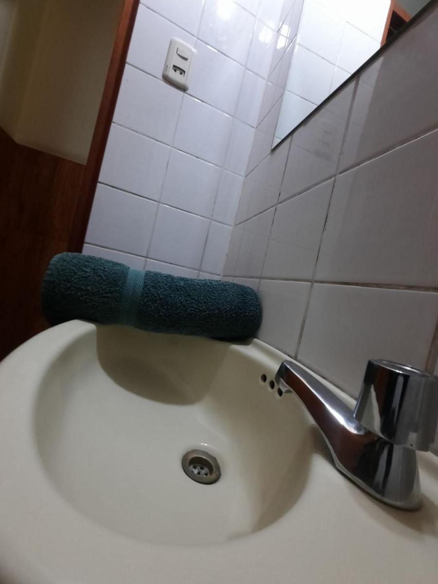 HOSTAL LARA - Housity