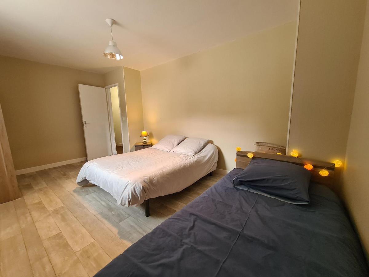 Maison de campagne en Berry, proche de La Châtre et George Sand, cour, jardin privé, tout inclus - FR-1-591-368 - Housity
