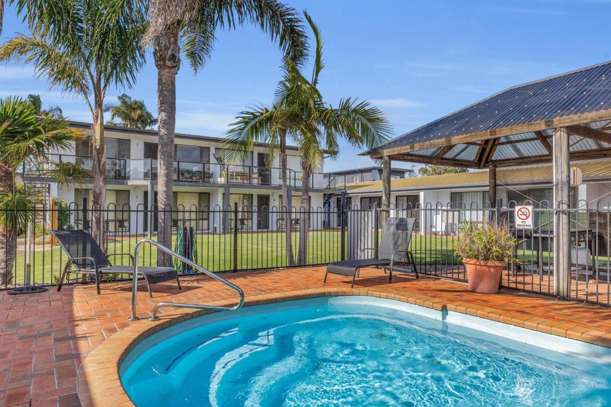 Admirals Lodge - Housity