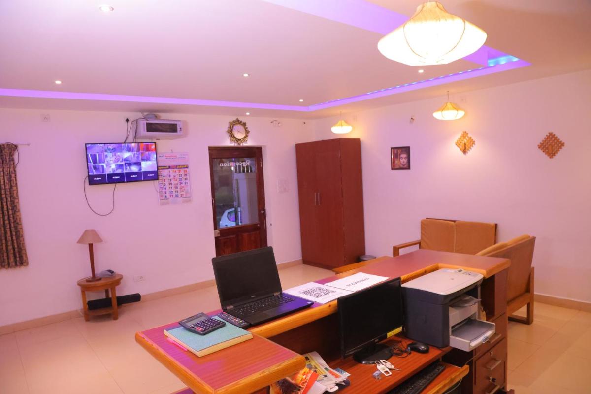 A K Residency - Housity