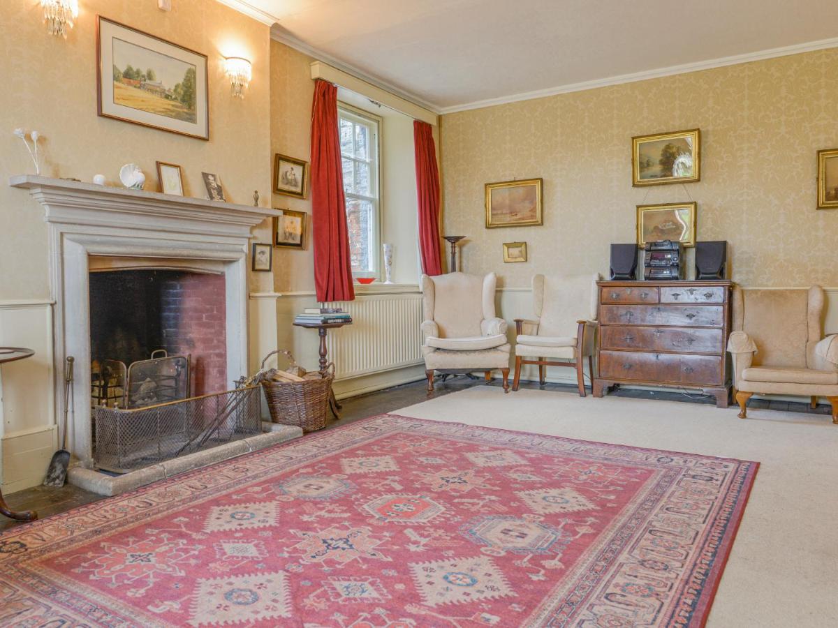 Wootton House - Housity