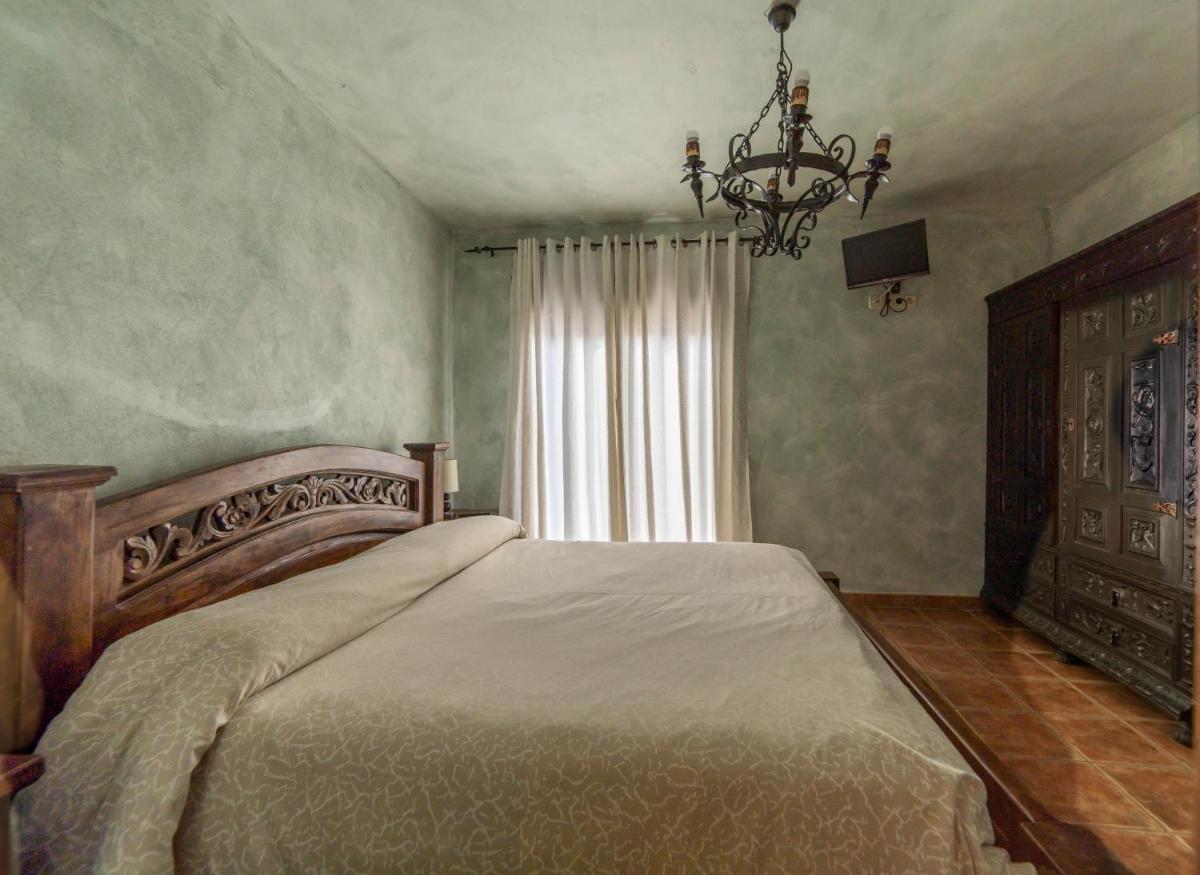 Casa Rural Castillo Diempures - Housity