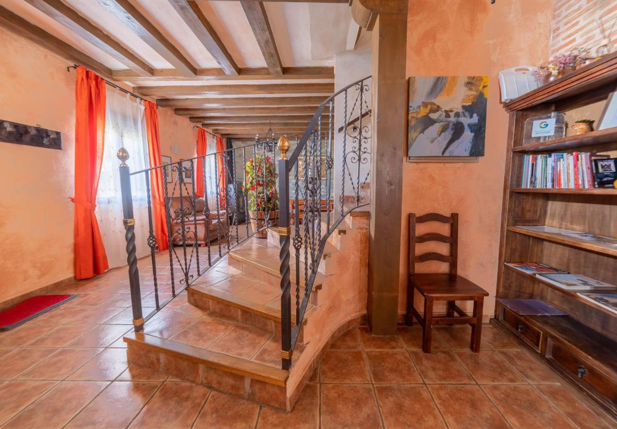 Casa Rural Castillo Diempures - Housity