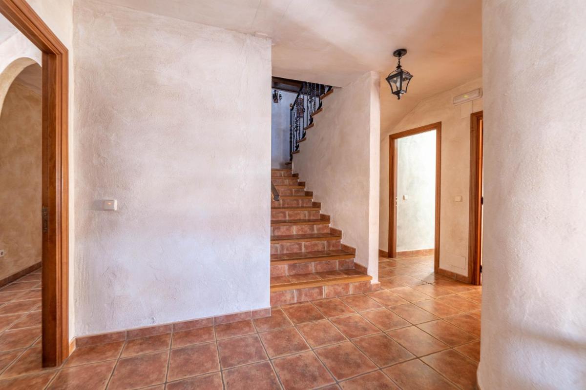 Casa Rural Castillo Diempures - Housity