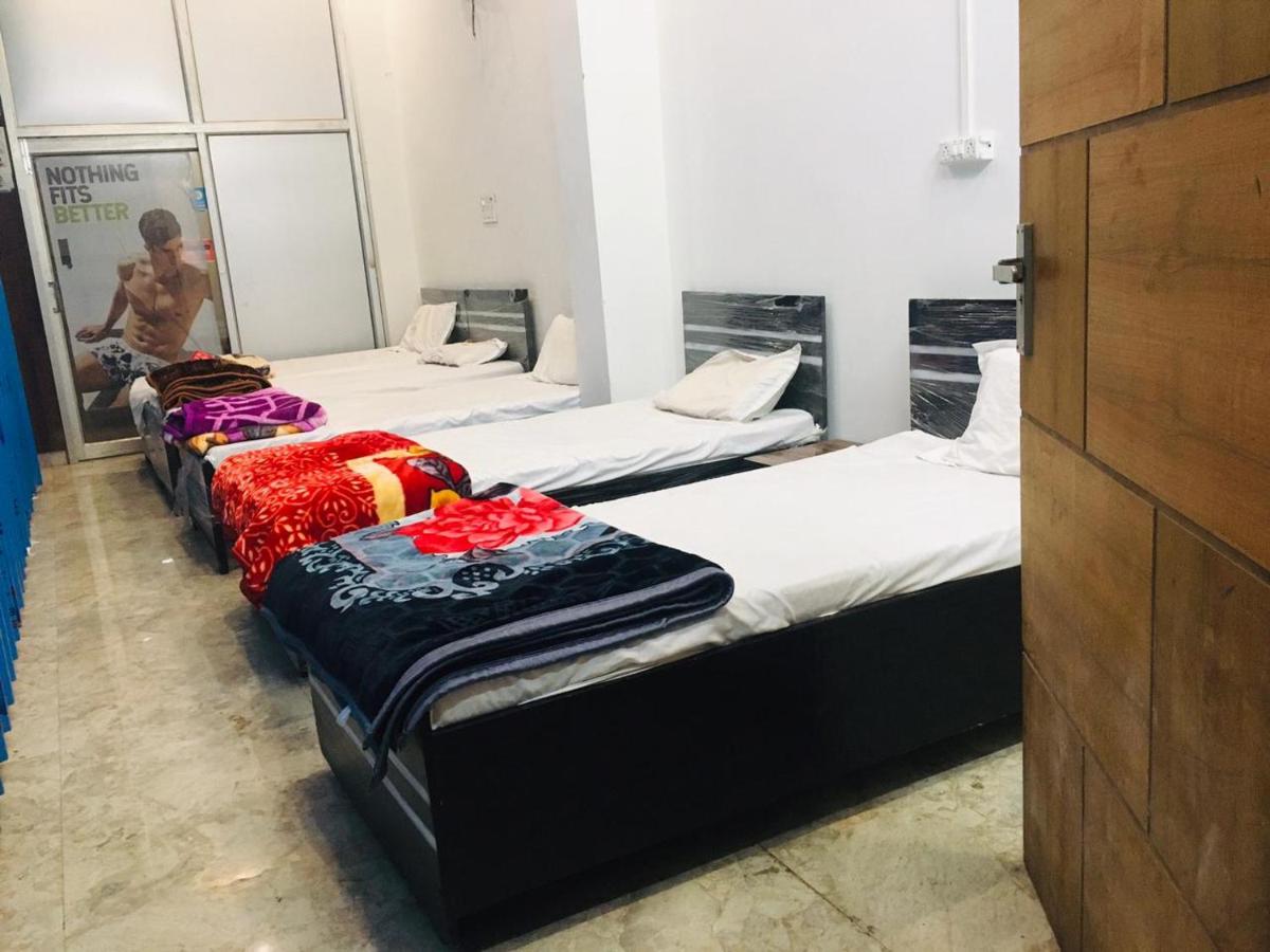 Krishna P G - Housity