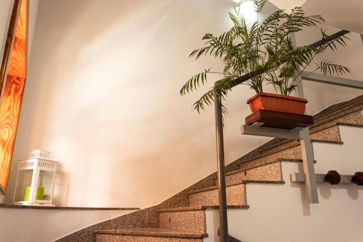 B&B Scarabeo Milazzo - Housity