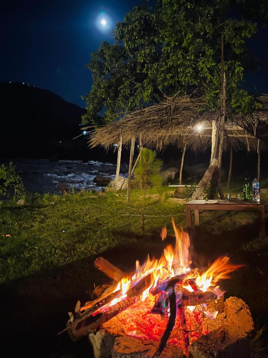 Two-Bedrooms Suite At Country Club Balakot - Housity