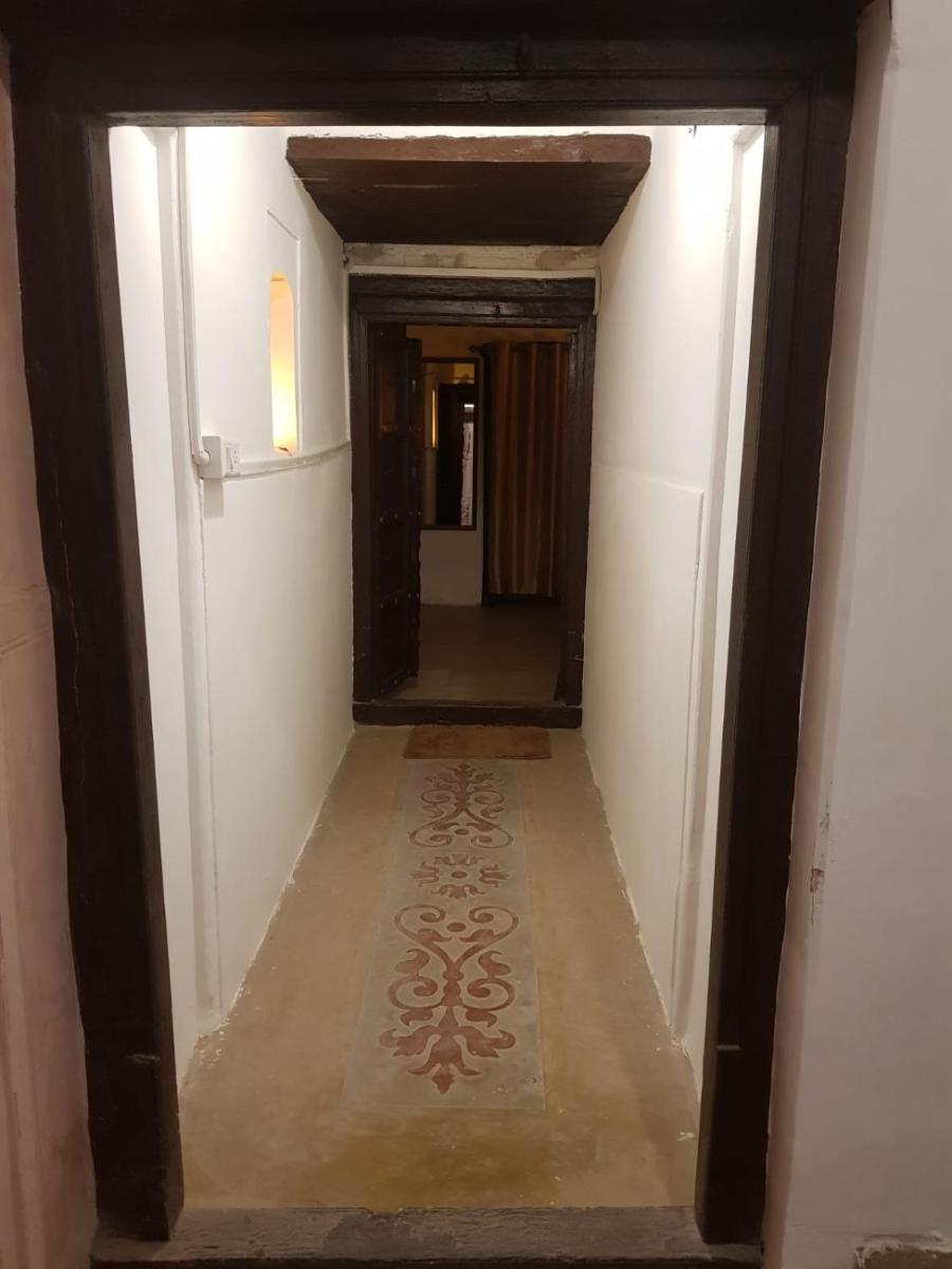 Chhoti Kothi - A Heritage Homestay by the Ganges - Housity