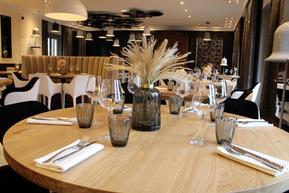 Boissons dans l'établissement Le Bailliage Hôtel & Spa