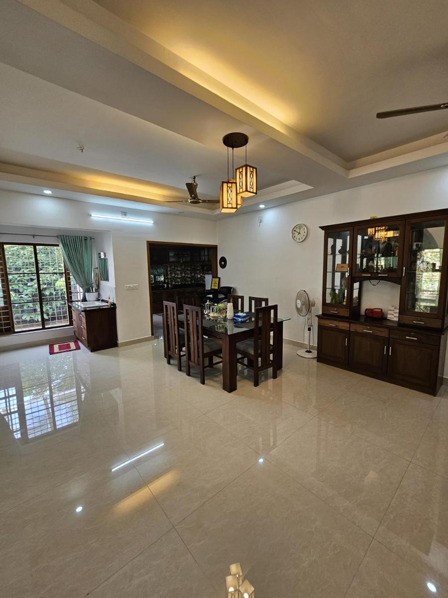 Home Away From Home - Housity